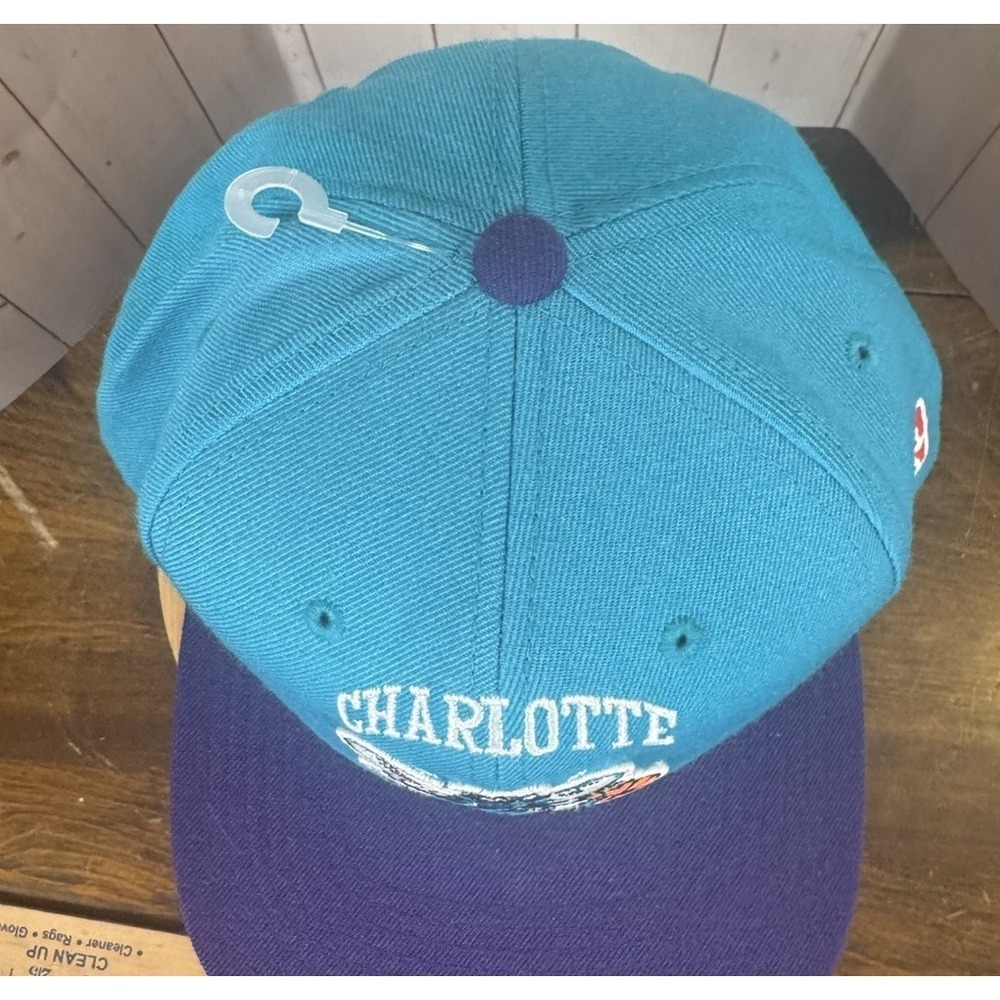 Charlotte Hornets Teal and Purple Snapback Hat - Picture 5 of 8